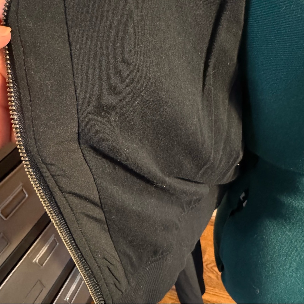 Fabletics Bomber - image 3